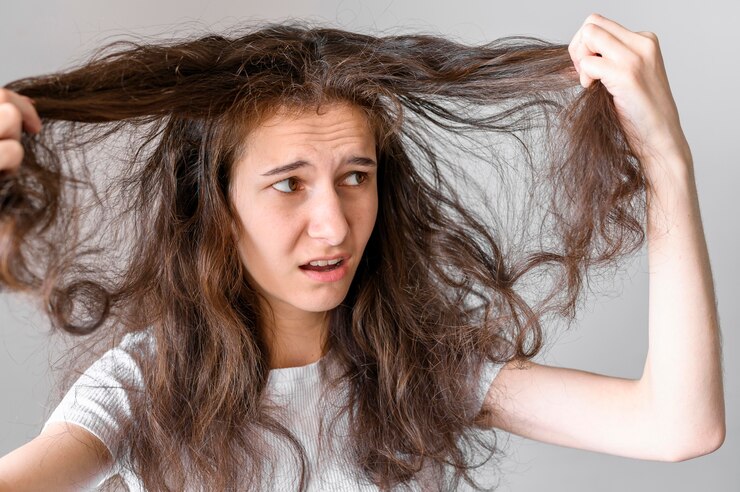 The Hair Health Checklist: 10 Common Causes of Unhealthy Hair